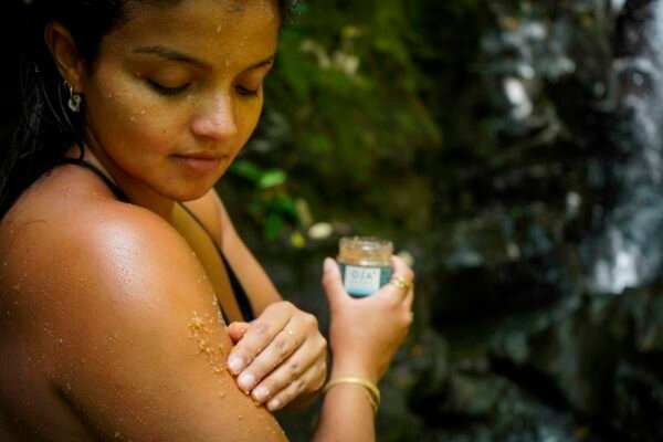 Exfoliating Scrubs - Image 5